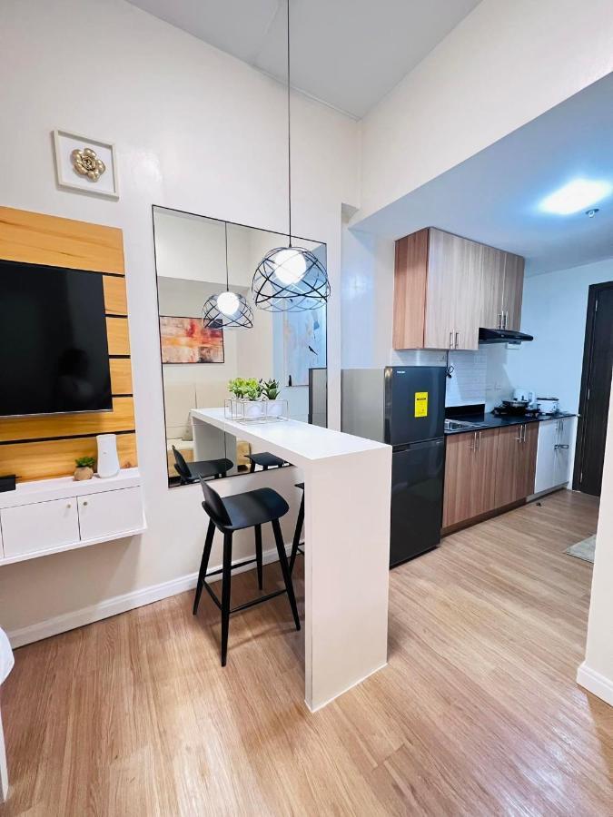Studio With Mountain View, Near Limketkai Mall In Prime Кагаян-де-Оро Экстерьер фото